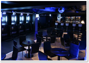 �y���E�����}��E�p�[�e�B�[���z�_�[�c�o�[BENOA(�x�m�A)���X
