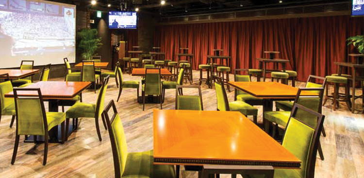 Three Monkeys Cafe スリーモンキーズカフェ 5F