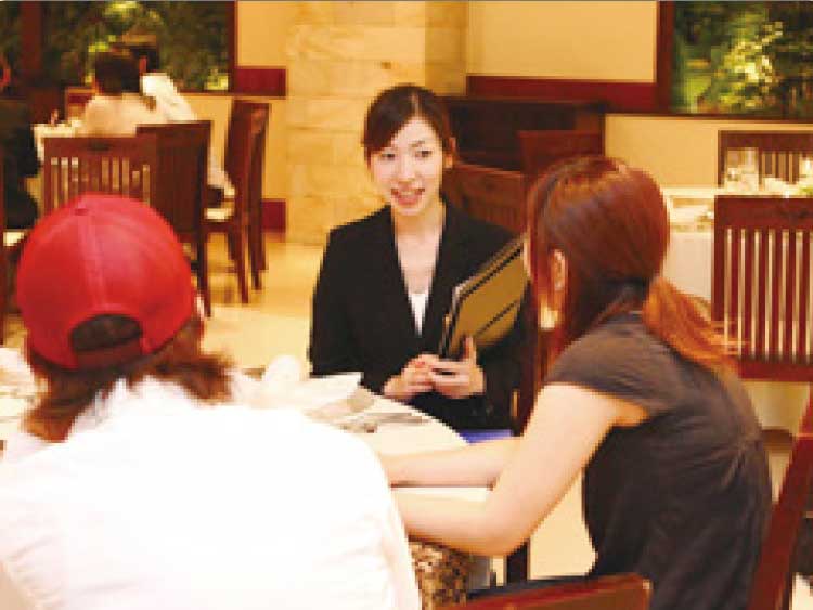 同窓会の幹事をやるのですが、初めてなので何をすれば良いかわかりません