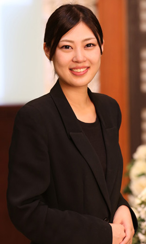 佐々木 李菜 アテンダーのご紹介 グレースバリ横浜関内店