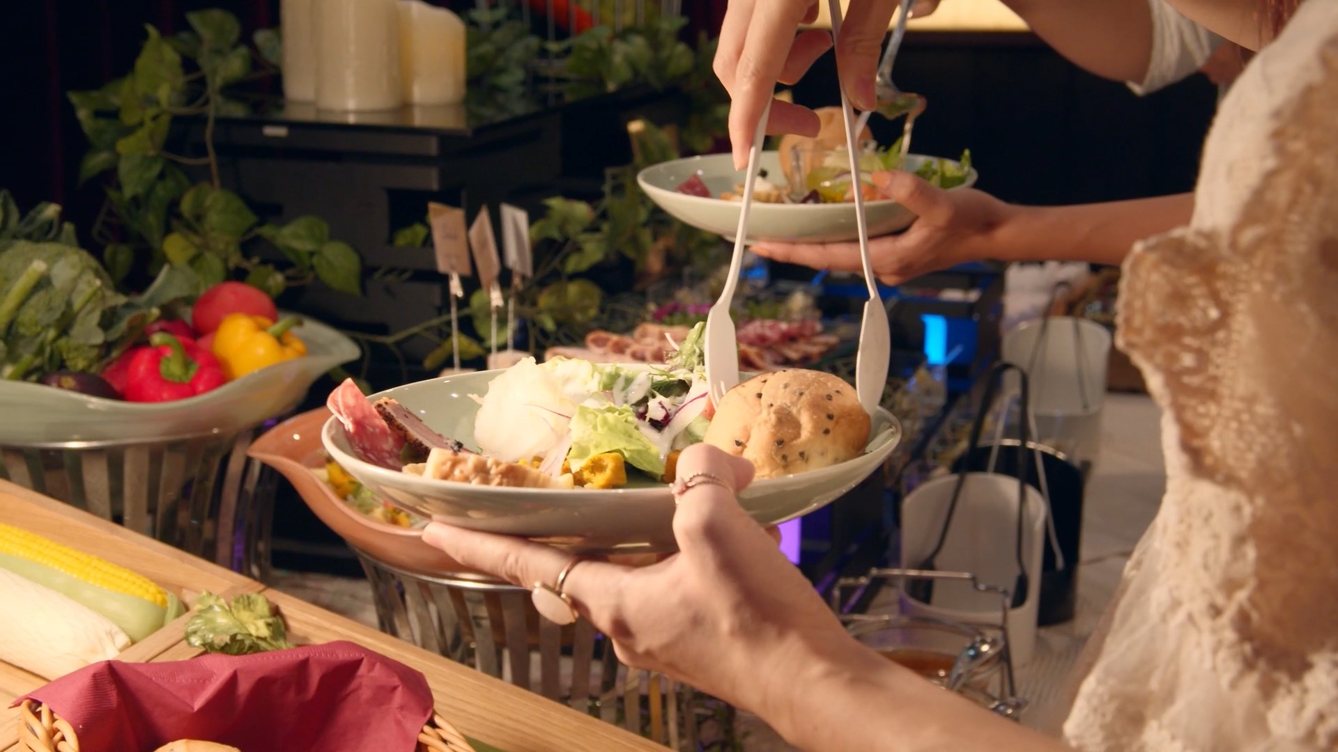 懇親会に参加する場合のマナーについて