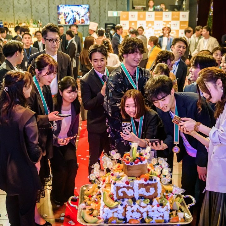 【貸切二次会 税込4,000円】2時間飲み放題+おつまみ付き♪